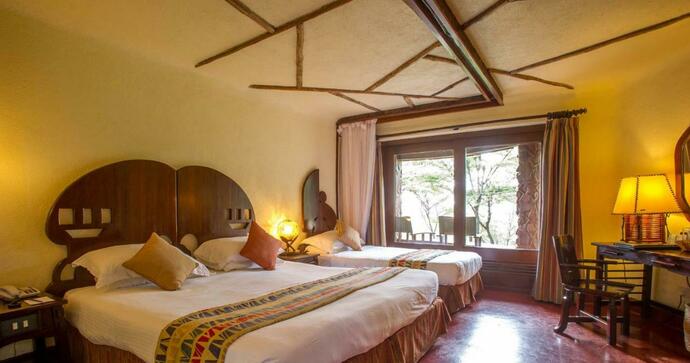  Serengeti Serena Safari Lodge