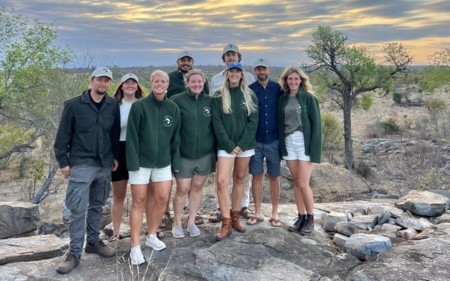 Safariresors team på safari i Sabie Sabie, Sydafrika 2024.